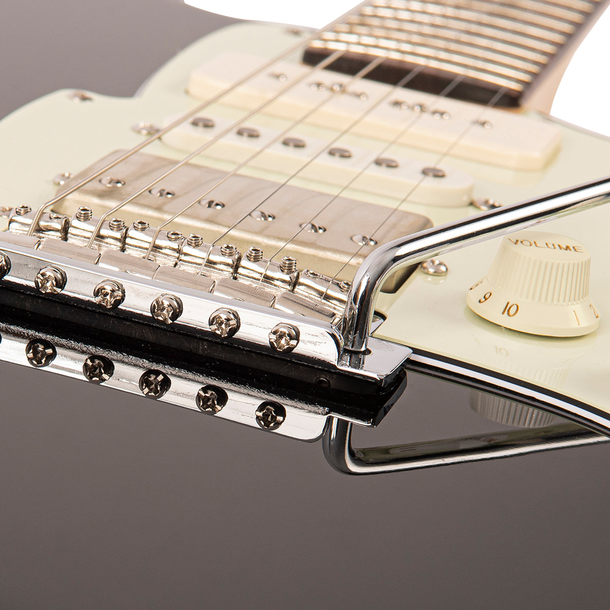 Fret-King Corona Custom | Gloss Black